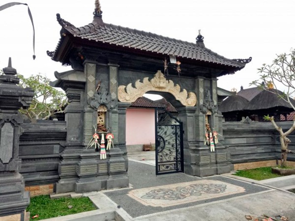 Gambar Rumah Adat Bali (6)