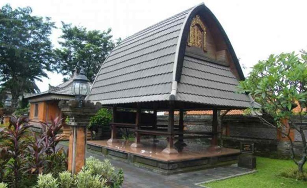 Gambar Rumah Adat Bali (9)