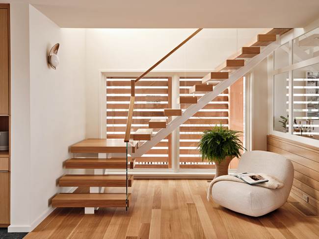 Inspirasi Tangga Rumah - Model Tangga L
